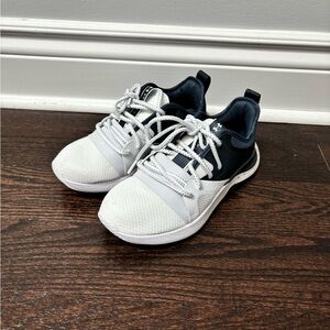 Under Armour Navy and White Sneakers Lightweight Athletic Design